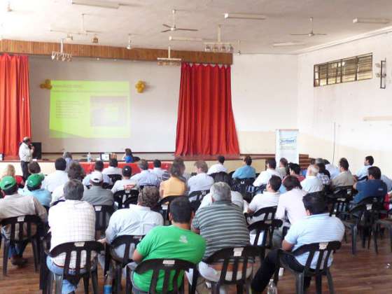 Productores se capacitaron sobre el uso responsable de agroquímicos