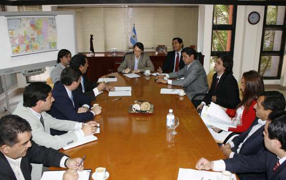 Anunciaron la incorporación de más de mil nuevos agentes en el área de seguridad