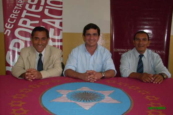 El domingo comienza la temporada de triatlón