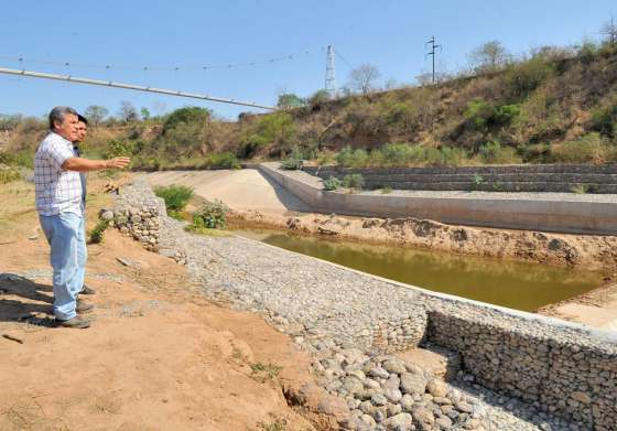 El Gobierno ejecutó obras en el departamento San Martín previendo el período de lluvias 