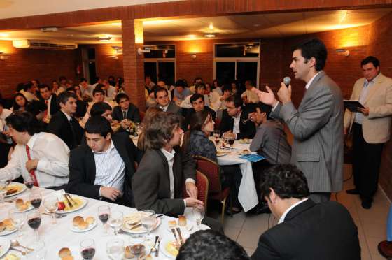 Urtubey distinguió la participación de los jóvenes en la política