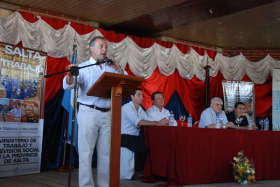 Inserción laboral para obreros del departamento Orán