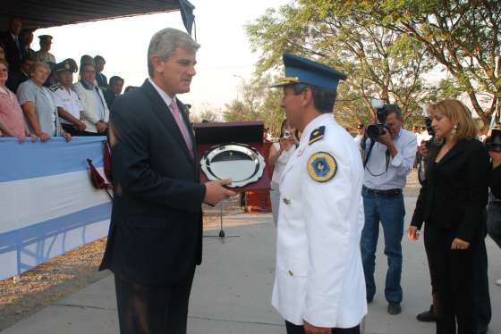 Zottos encabezó los actos por el aniversario de la Policía Federal