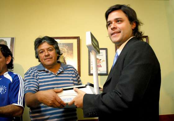 Regularizan la situación de las balanzas en el Mercado San Miguel 