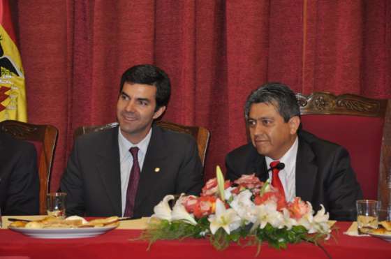 El gobernador Urtubey ratificó en Tarija la voluntad política de fortalecer la integración.