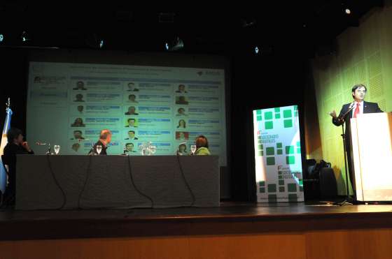 Salta presentó el voto electrónico en el III Foro Internacional de las Sociedades Digitales