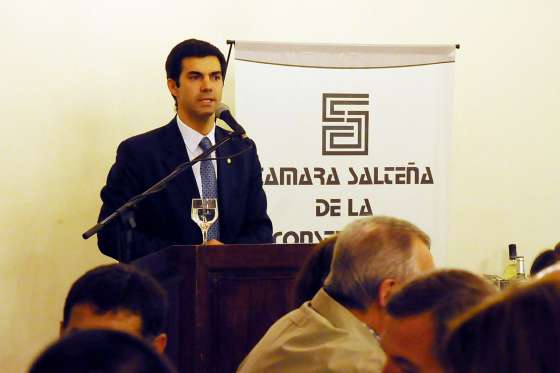 Urtubey destacó el compromiso de la construcción con el crecimiento de la economía local 