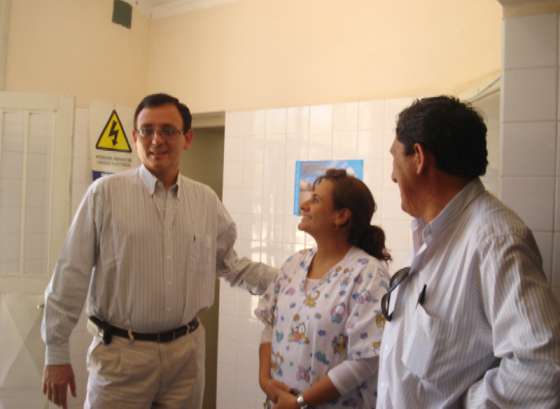 El Ministro de Salud Pública visitó los hospitales de Seclantás y Molinos