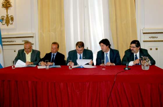 Se firmó un convenio de entrenamiento laboral para desocupados