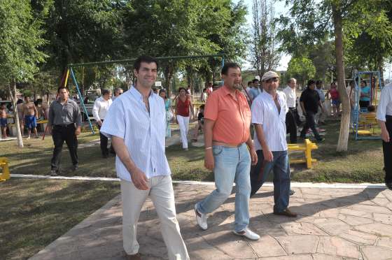 En el Balneario Carlos Xamena, el Gobernador participó del acto por inicio de temporada 