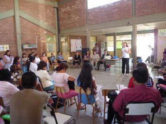 La ministra Diez se reunió con vecinos de la zona sudeste