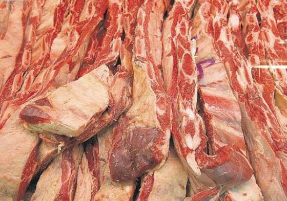 Firman convenio para congelar el precio de la carne