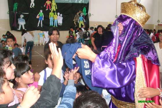 Los Reyes Magos visitaron la colonia de vacaciones