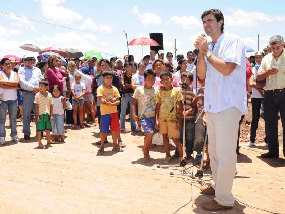 Urtubey anunció soluciones para 450 familias de Pichanal