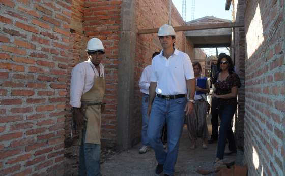 Diversas obras recorrió el Gobernador en la zona oeste de la capital 