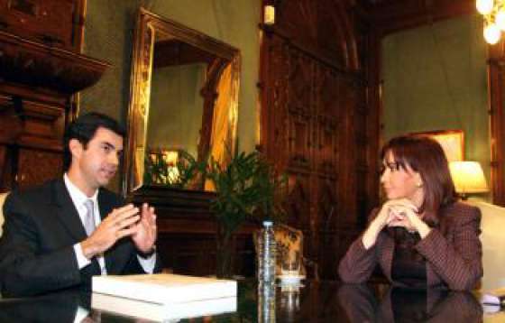 El gobernador Urtubey acompaña a la Presidenta en una gira por Kuwait, Qatar y Turquía