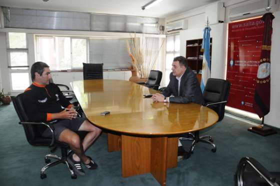 Empresario porteño en procura de una escuela para Cerrillos