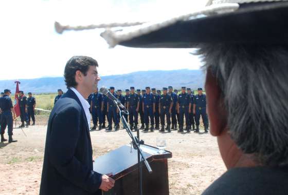 En Payogasta el Gobernador inauguró el destacamento policial  