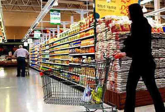 Defensa del Consumidor controla las ofertas en supermercados