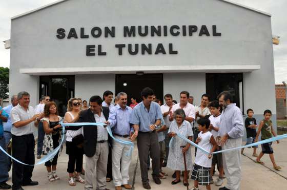 En la localidad de El Tunal, Urtubey aseguró “vamos a cambiar la historia de este pueblo tan querido”