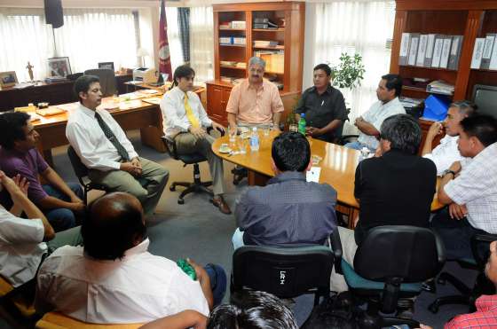 Troyano y Rojo recibieron a representantes de comunidades indígenas