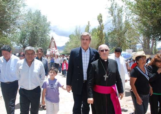 Zottos acompañó el pueblo de Molinos en su fiesta patronal