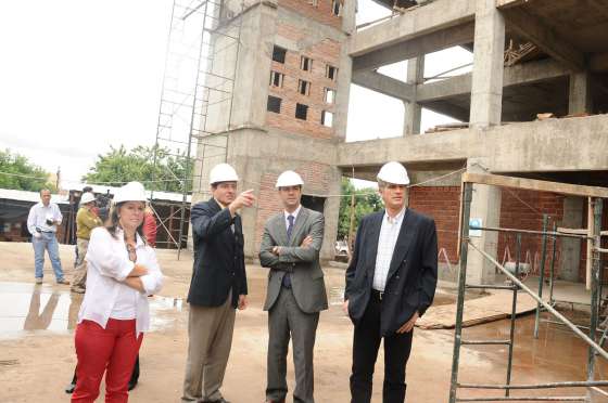 El Gobernador verificó el avance de la obra del Poder Judicial en Metán 