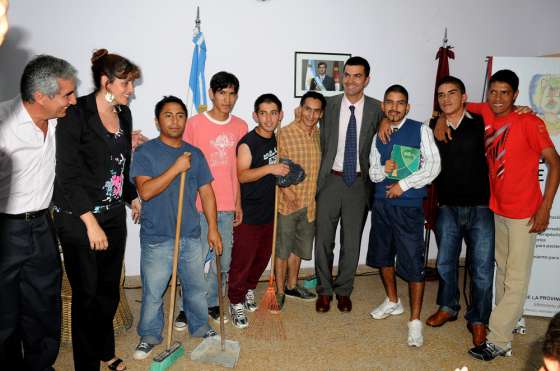 “Necesitamos un pueblo para salvar a una persona” dijo Urtubey al inaugurar los servicios de internación y asistencia a personas con adicciones