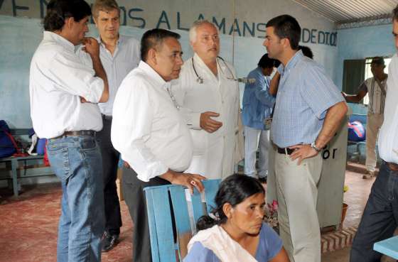 El Gobernador acompañó el control sanitario a comunidades aborígenes de Tartagal