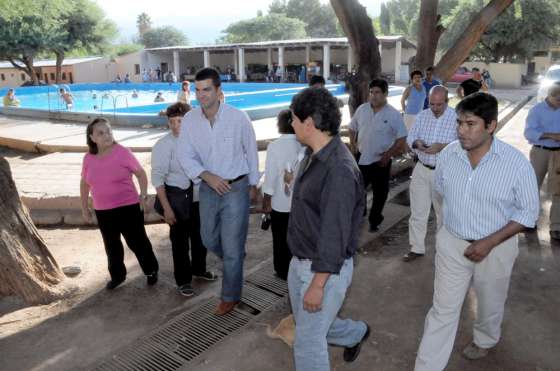 Urtubey inició un recorrido por los Valles Calchaquíes