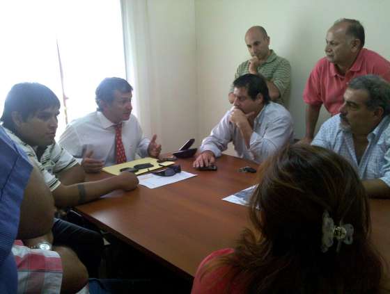 Vecinos de Campo Santo aceptaron la propuesta de la Coordinación de Tierras