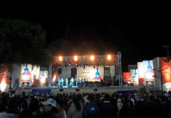 Una multitud disfrutó de la Serenata a Cafayate 