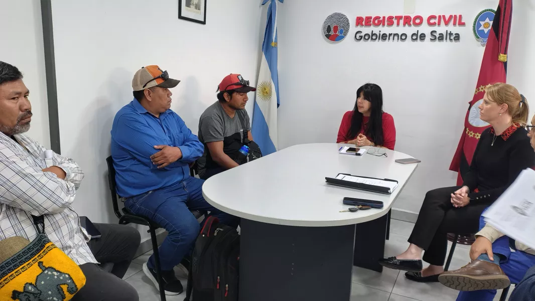 109338-el-registro-civil-articulo-acciones-de-identificacion-con-autoridades-y-caciques-de-comunidad