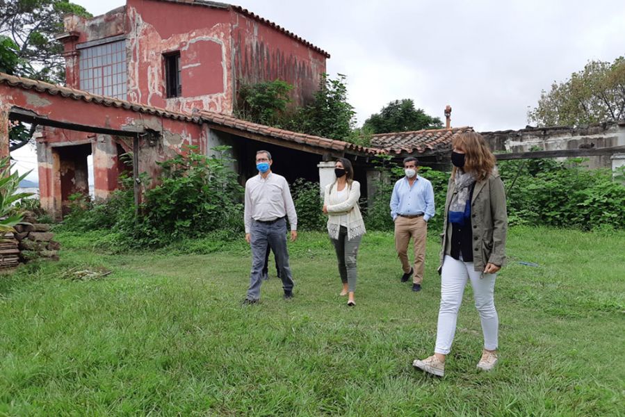 Funcionarios provinciales y nacionales visitaron el Fuerte de Cobos y la Finca El Carmen. El objetivo es poder concretar obras de consolidación, reforzamiento y restauración.