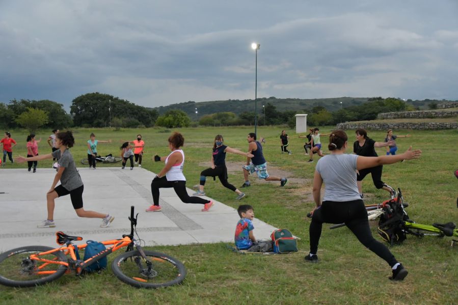 Carreras de aventura, maratones y gimnasios en Parques Urbanos