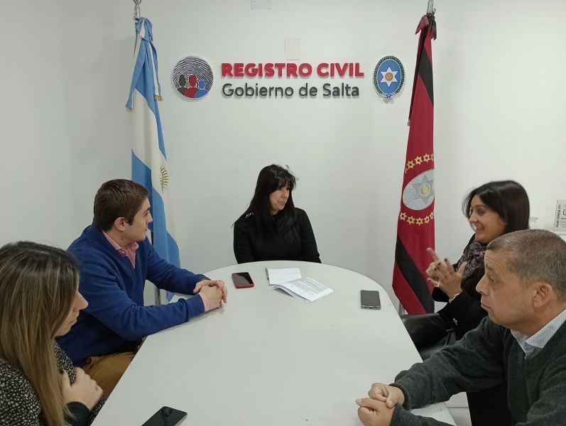 Los trabajadores aprenderán sobre lengua de señas y atención específica a discapacidades físicas, motoras y protocolos de acción.