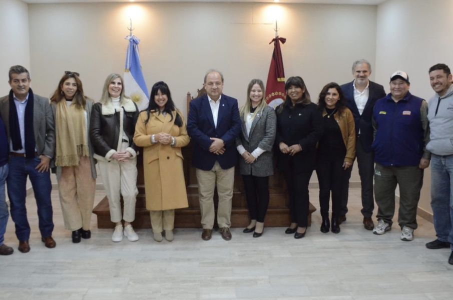 Al espacio ubicado en calle Almirante Brown N° 160 se le realizaron obras integrales de mejoramiento en pintura, iluminación, restauración de mobiliarios, entre otros. Hoy se celebrarán tres uniones civiles.