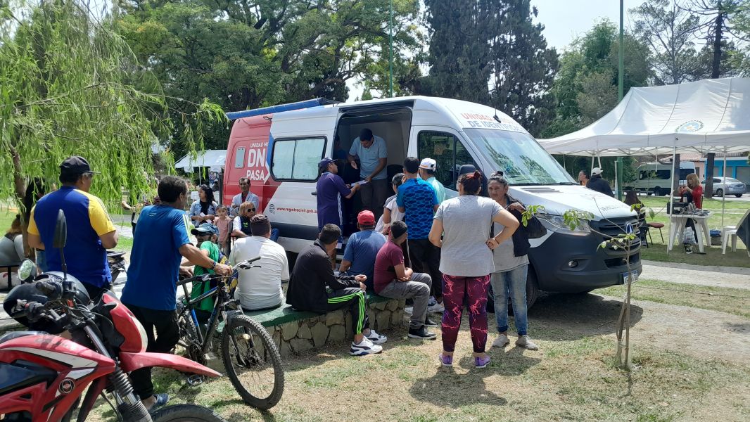 El Registro Civil sé ubicará hoy martes 14, en el playón deportivo del barrio. Los interesados podrán acceder a los servicios del organismo de 9 a 14.