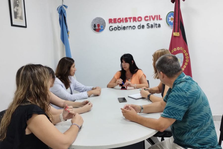 Intervienen la Secretaría de las Mujeres, Géneros y Diversidad, Primera Infancia, Niñez y Familia y el Registro Civil.