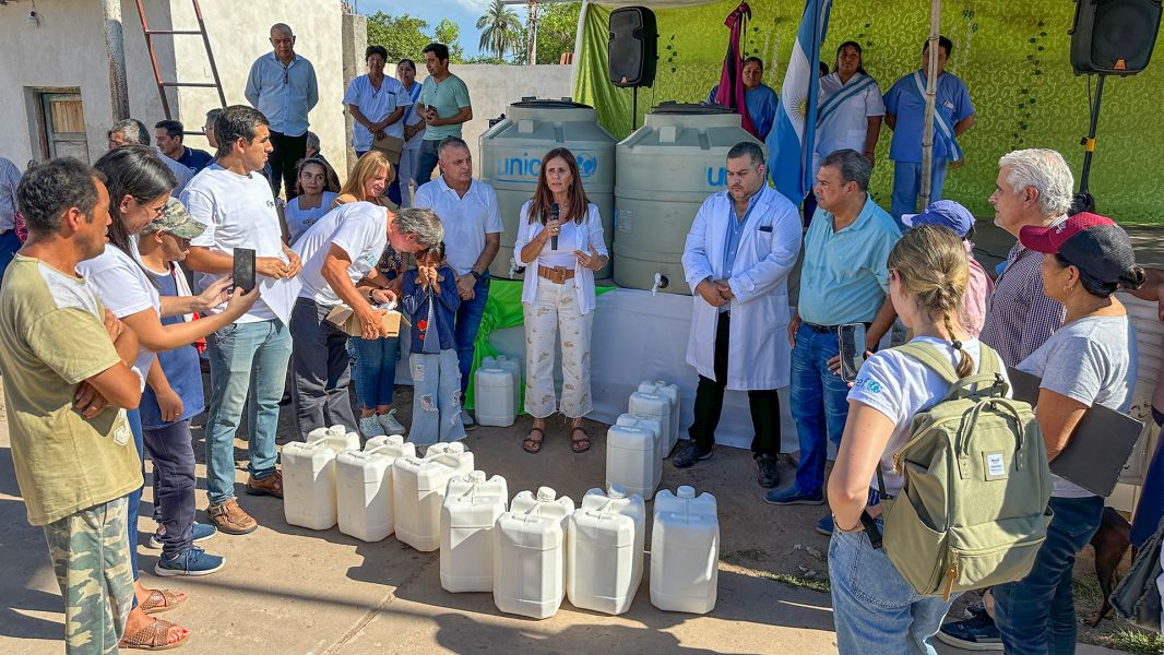 Noticia: Con pastillas potabilizadoras se garantiza el consumo de