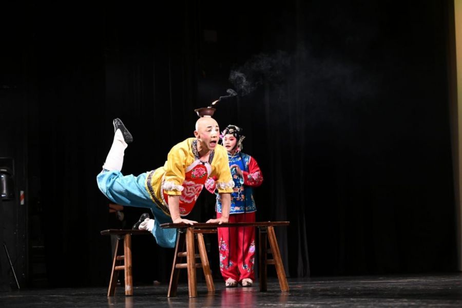Año Nuevo chino: El gobernador Sáenz asistió a la gala de la ópera Sichuan