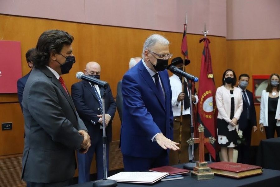 El gobernador Sáenz tomó juramento a nuevos funcionarios del Ejecutivo