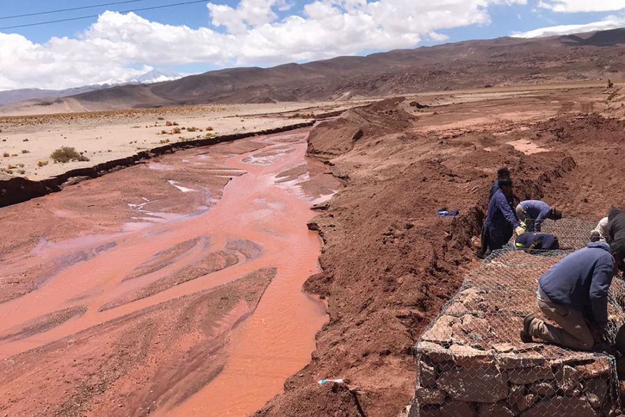 Gobierno y sector privado asisten a afectados por las lluvias en Olacapato