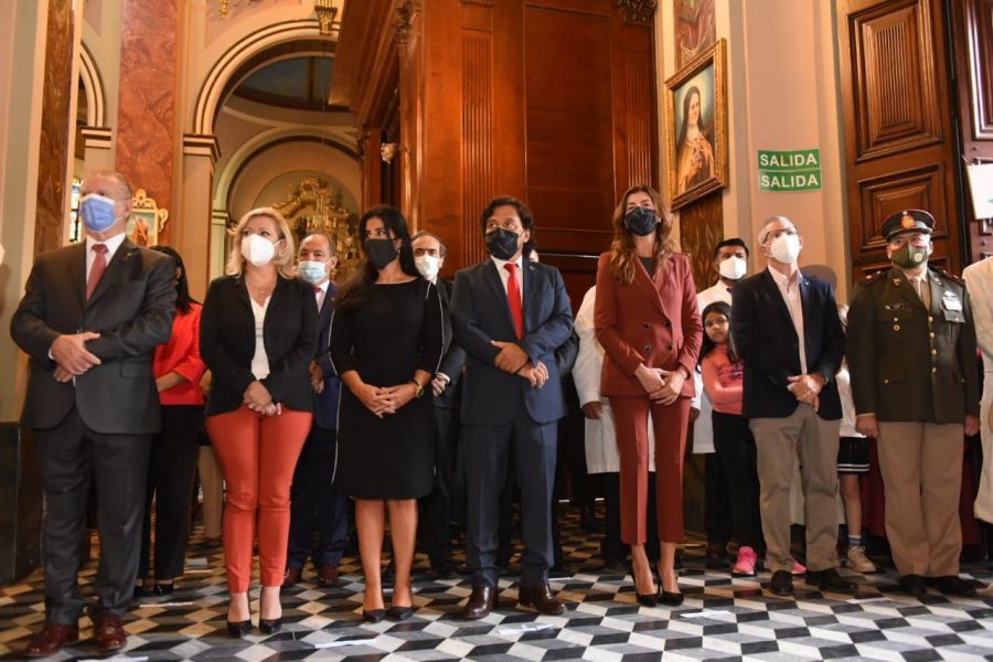 Acto por el natalicio de Güemes.