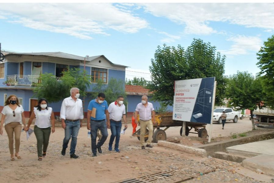 Gobierno y municipio trabajarán en el reordenamiento dominial de terrenos en Aguas Blancas