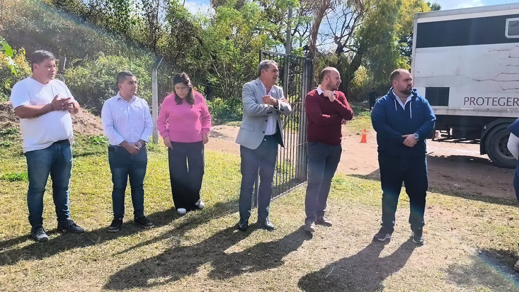En Cerrillos se realizaron más de 120 prestaciones sanitarias en el camión oncológico