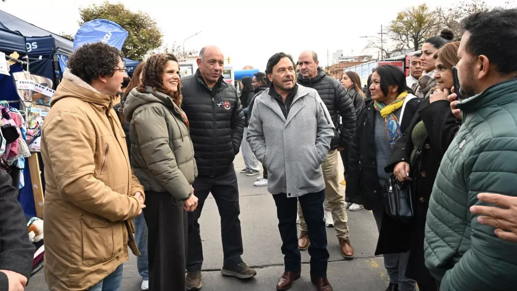 Sáenz participó de la gran muestra Estudiá Salta que convocó a miles de jóvenes y familias.