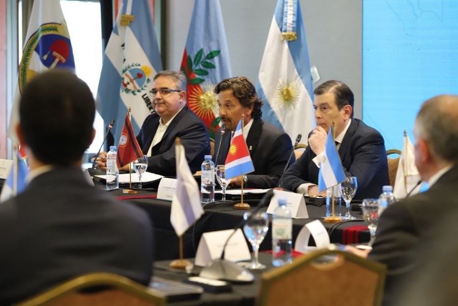 En la reunión del Norte Grande, se aseguró la provisión de combustible para las economías regionales.
