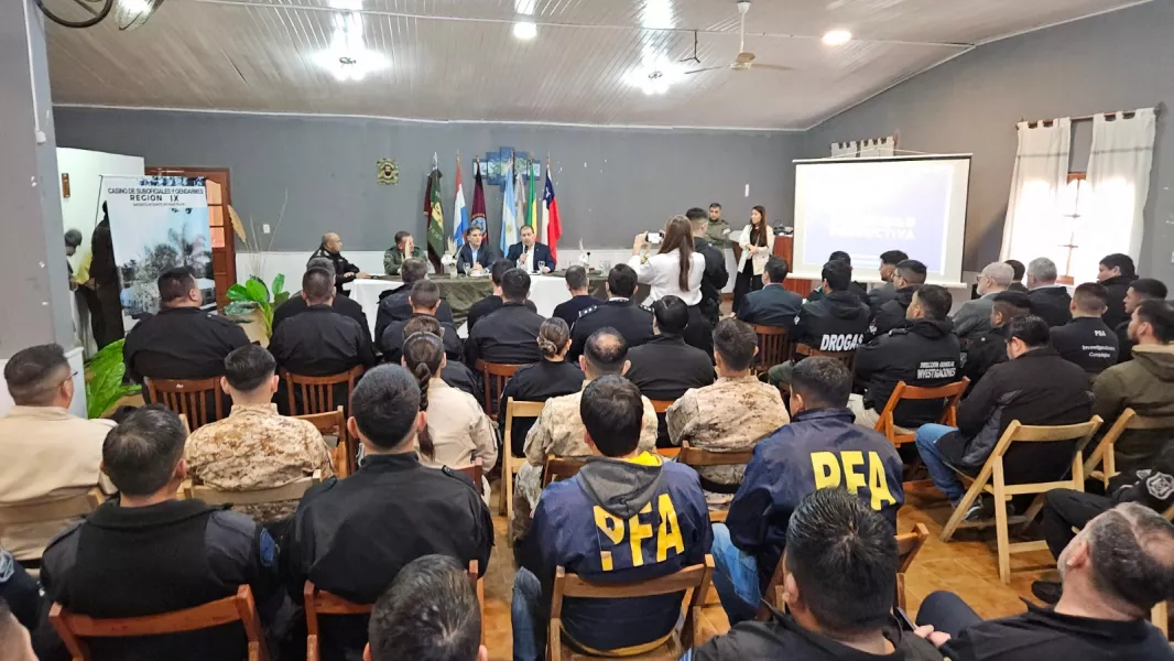 25361-autoridades-nacionales-y-provinciales-evaluaron-las-principales-acciones-para-prevenir-el-cont
