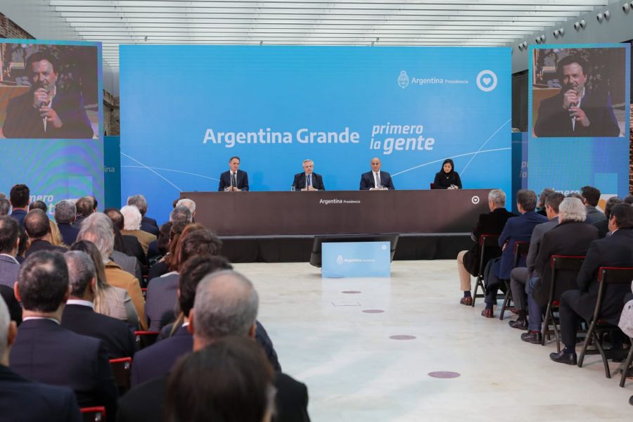 El gobernador Sáenz y el presidente Fernández lanzaron el inicio de obras de la autopista 9/34